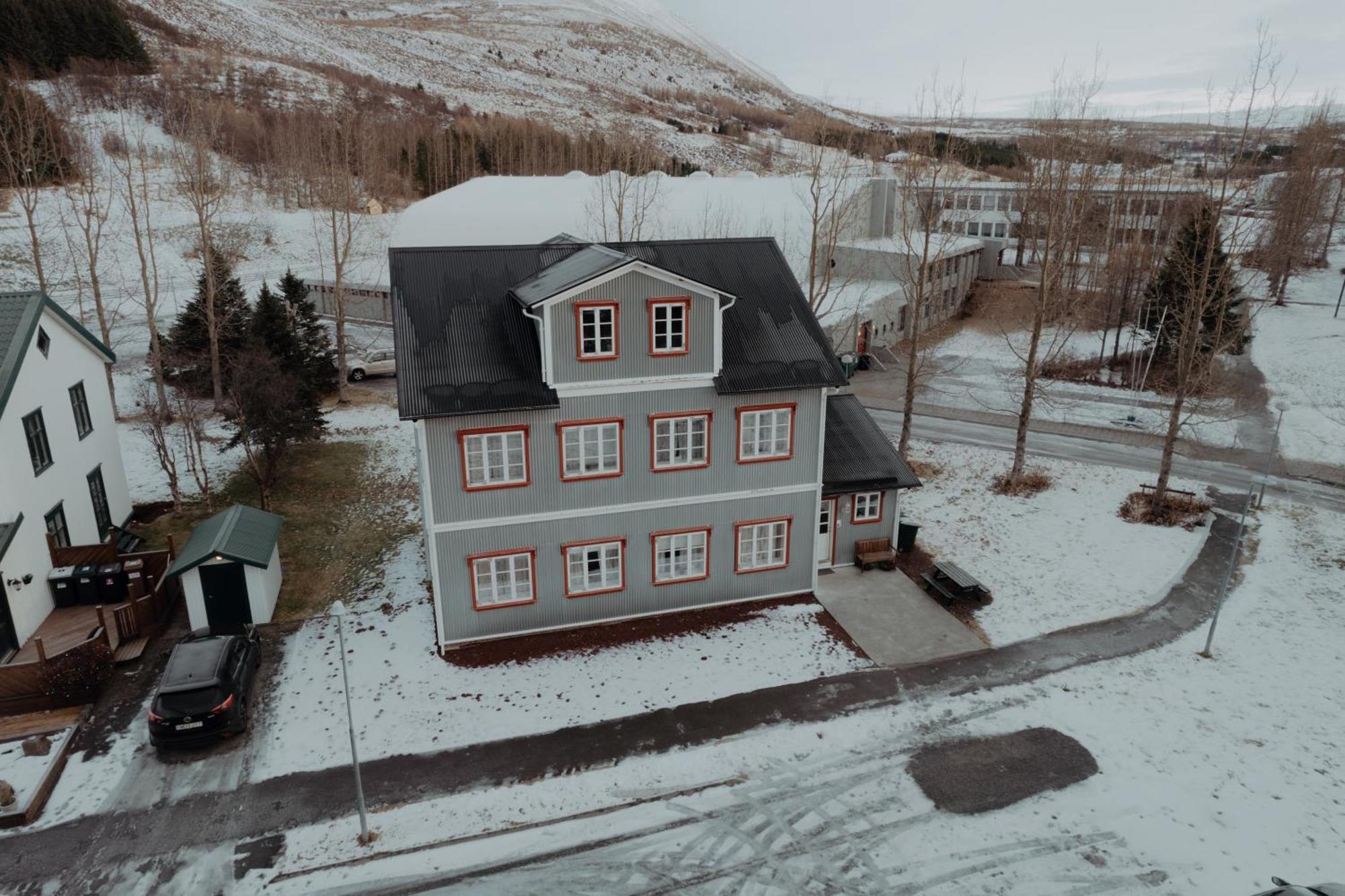 Gamli Skólinn Húsavík Kültér fotó